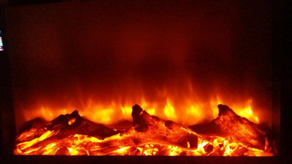 Apartment With Fireplace Lviv Buitenkant foto